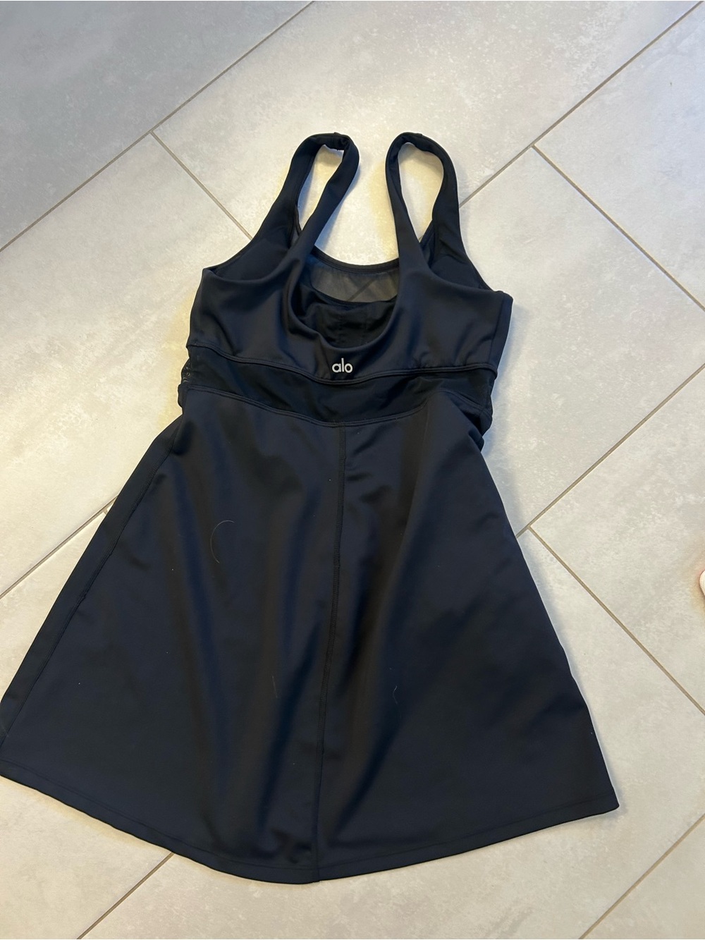 Dress - Picture 6 of 6